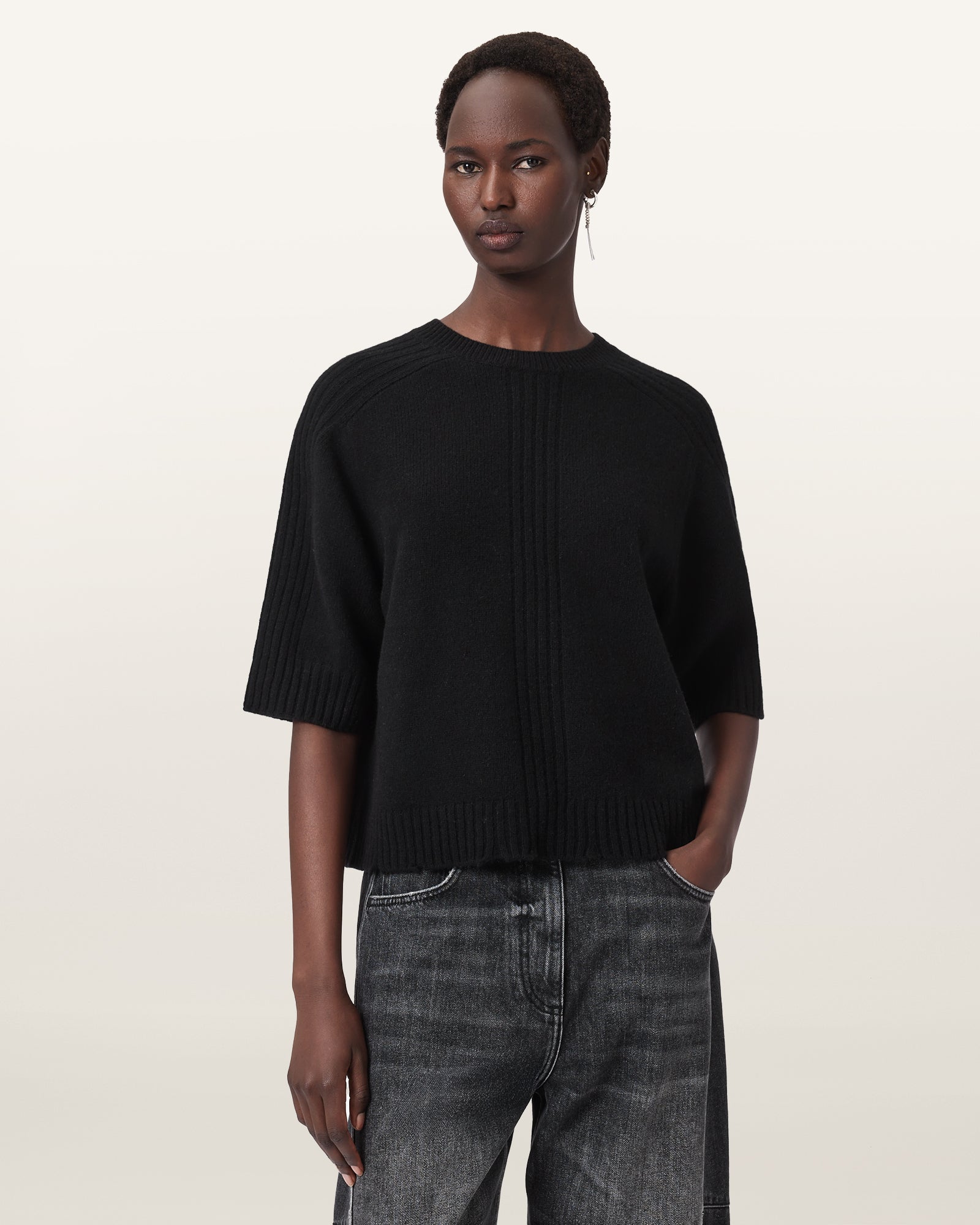 Nix Tee