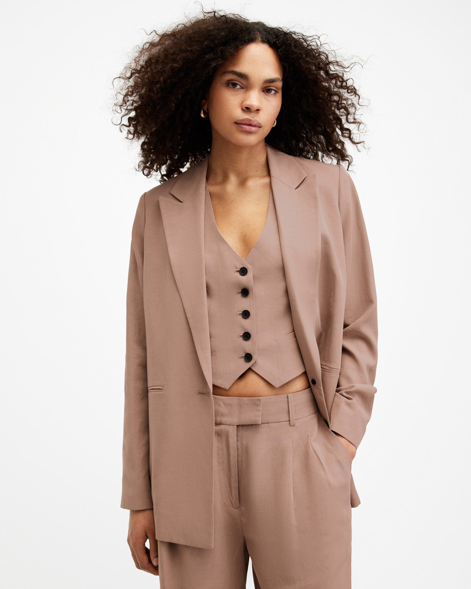 Deri Lyn Blazer
